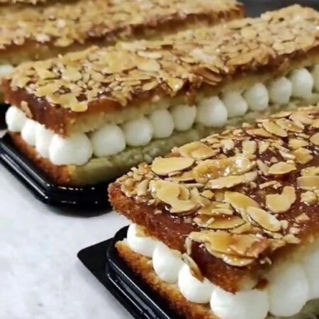 עוגת עקיצת הדבורה ראש השנה | BreadBerry